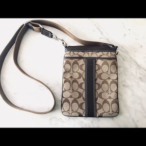 Coach - crossbody bag